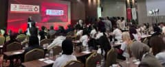 Türk Kızılay Başkanı Fatma Meriç Yılmaz, kan bağışı çalıştayında konuşma yaparken