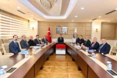 Karabük Valiliği toplantı salonunda okul ve çevre güvenlik tedbirleri toplantısı yapılıyor