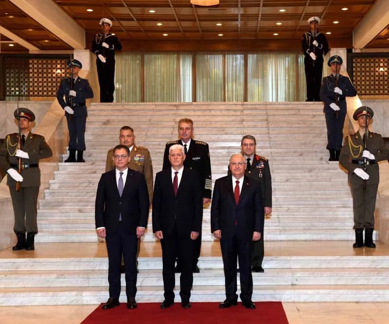 Bakan Yaşar Güler, Bulgaristan ve romanyalı mevkidaşlarıyla bir araya geldi