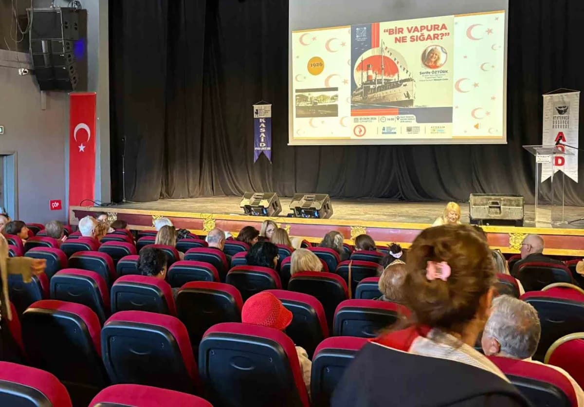 "Bir Vapura Ne Sığar?" başlıklı Etkinlikte Karadeniz Vapuru'nun yaptığı tarihi yolculuk anlatıldı.