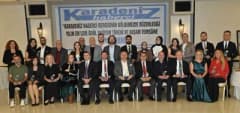 Karadeniz Yılın Enleri ödül töreninden bir kare, ödül alanlar ve konuşmacılar