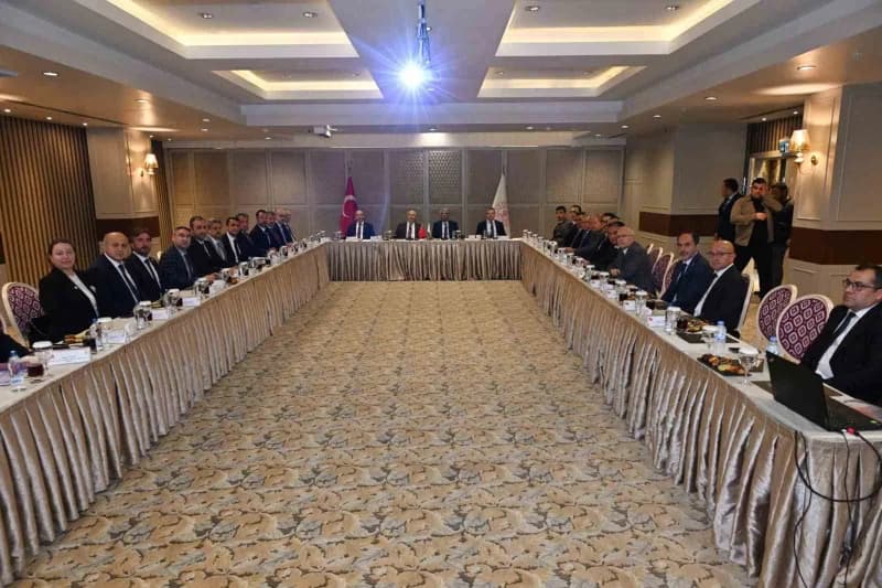 Denizli’nin Turizm potansiyelini güçlendirmek, Karahayıt’ın Doğal gaz ihtiyacını karşılamak ve Pamuk