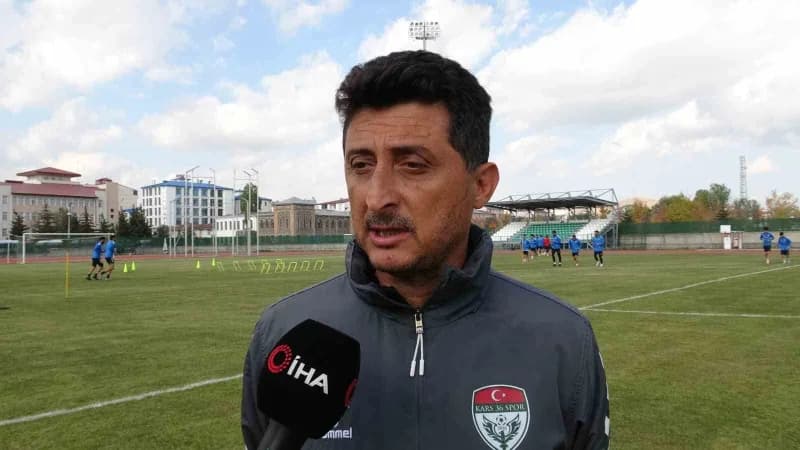 Kars 36 Spor Teknik direltörü Bülent Ayan açıklama yaptı