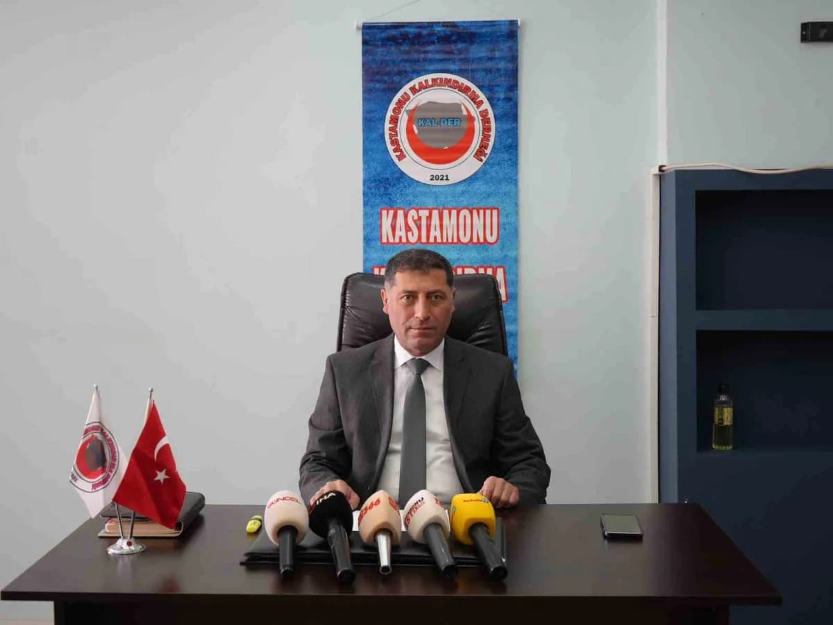 Kastamonu Kalkındırma Derneği (Kal-der) Yönetim Kurulu Başkanı Tugay Civelekoğlu, Kastamonu Belediyesi bünyesinde buluna
