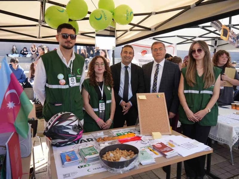 Kastamonu Üniversitesi Sağlık, Kültür ve Spor Daire Başkanlığı koordinasyonunda, Öğrenci topluluklarının katılımıyla düz