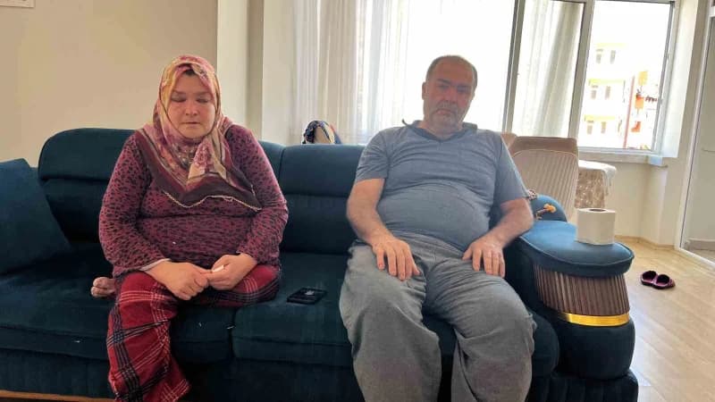 Anne Zeynep Güleşan (51), baba Murat Güleşan (53)
