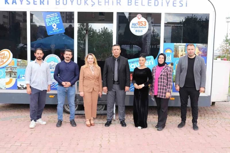 Kayseri Büyükşehir Belediyesi tarafından üniversiteli gençlere yönelik düzenlenen oryantasyon etkinliğinde öğrenciler sa