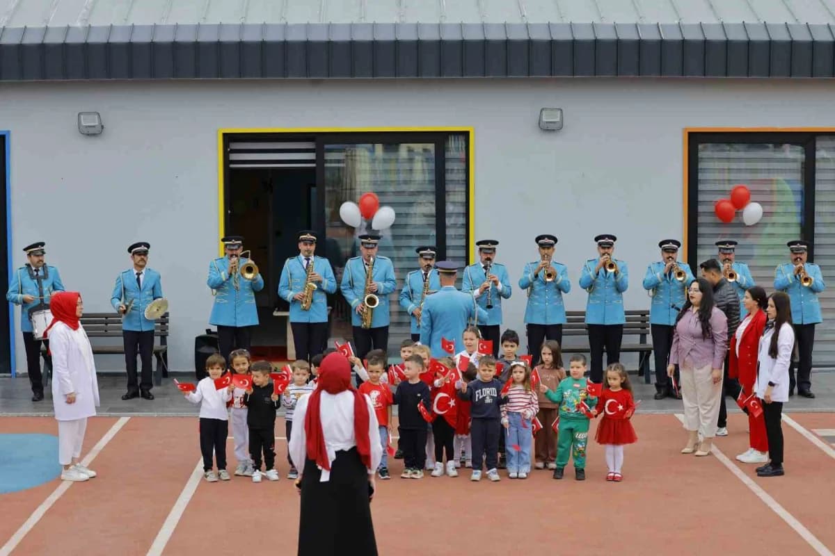 Kayseri Büyükşehir Belediyesi Fuat Attaroğlu Çocuk Kütüphanesi ve Müzik Okulu’nda 29 Ekim Cumhuriyet
