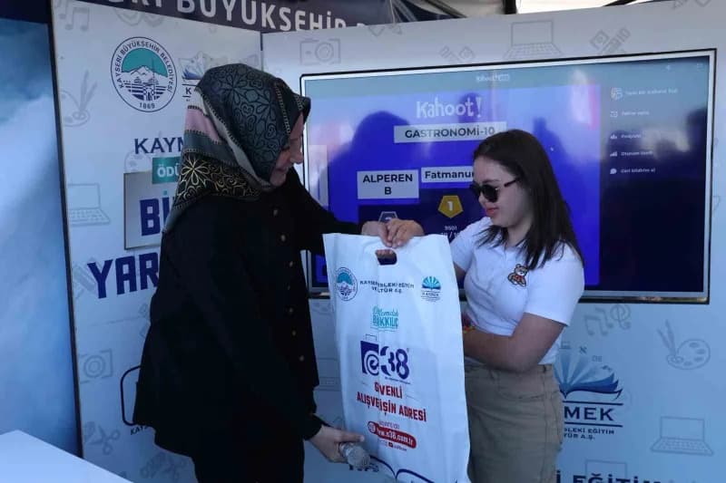 Kayseri Büyükşehir Belediyesi, Gastronomi Günleri’nde kentin köklü mutfak kültürünü ve yöresel lezze