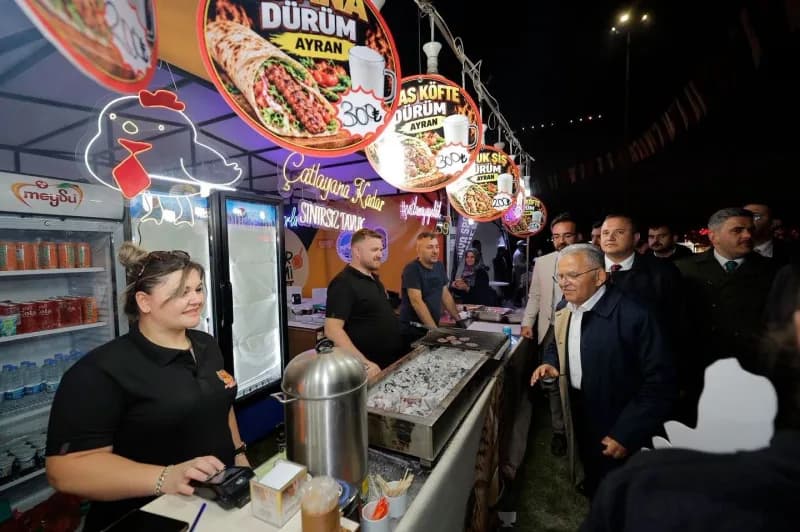 Kayseri Büyükşehir Belediye Başkanı Dr. Memduh Büyükkılıç; 4. Kayseri Gastronomi Günleri kapsamında