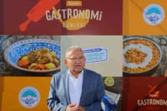 Kayseri Gastronomi Günleri etkinliğinde ev hanımları ve çocuklar yöresel yemek yarışmalarında hünerlerini sergiliyor