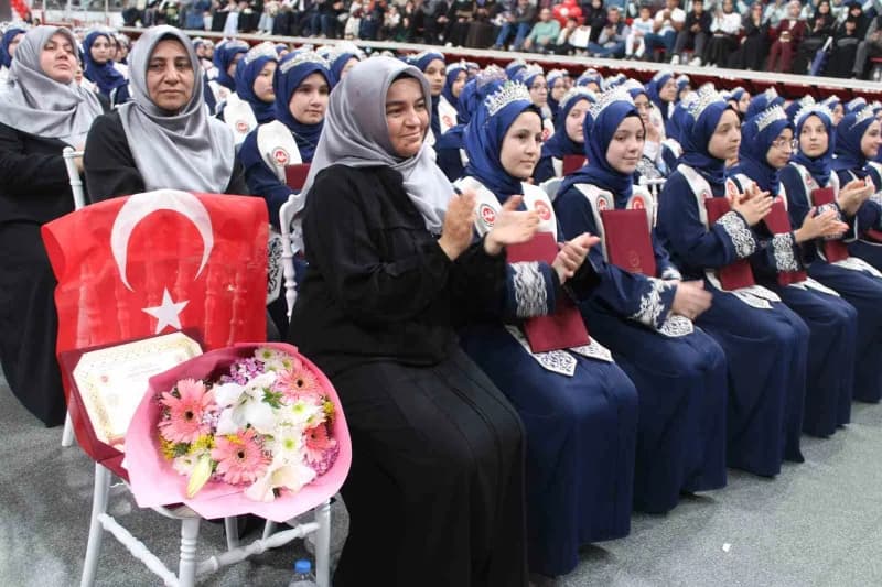 Geçtiğimiz günlerde kuran kursuna giderken geçirdiği trafik kazası sonrası hayatını kaybeden Nurcan