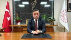 Kayseri İl Milli Eğitim Müdürü Coşkun Esen eğitim programı açılışında konuşuyor