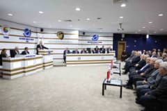 Kayseri Sanayi Odası Başkanı Mehmet Büyüksimitci meclis toplantısında konuşma yaparken