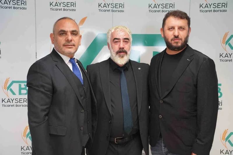Kayseri Ticaret Borsası’nda (KTB) gerçekleştirilen seçimlerin ardından Yönetim Kurulu Başkanı ve üyeleri, TOBB delegeler