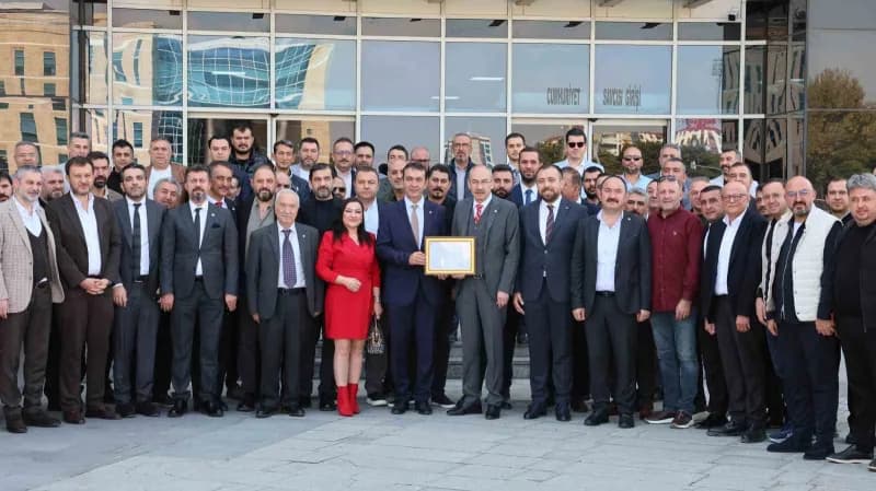 Kayseri Ticaret Odası (KTO) organ seçimlerinin ardından yeniden seçilen Yönetim Kurulu Başkanı Ömer Gülsoy, Meclis Başka