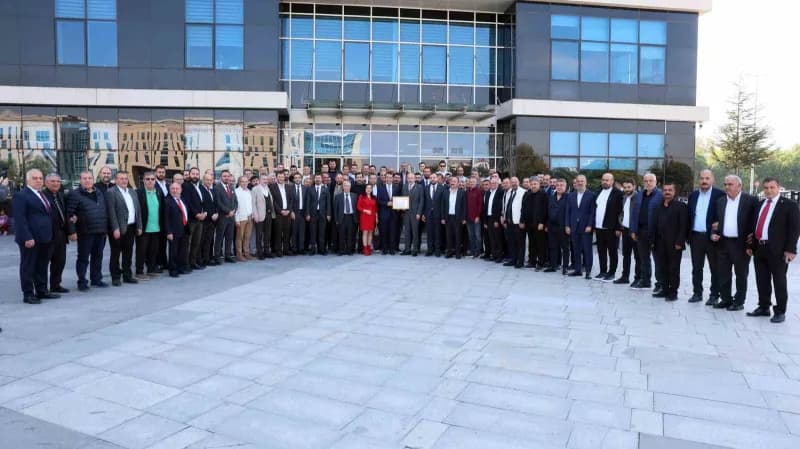 Kayseri Ticaret Odası (KTO) organ seçimlerinin ardından yeniden seçilen Yönetim Kurulu Başkanı Ömer Gülsoy, Meclis Başka