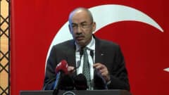 Kayseri Ticaret Odası yeni dönem meclis toplantısında Oda Andı okunuyor