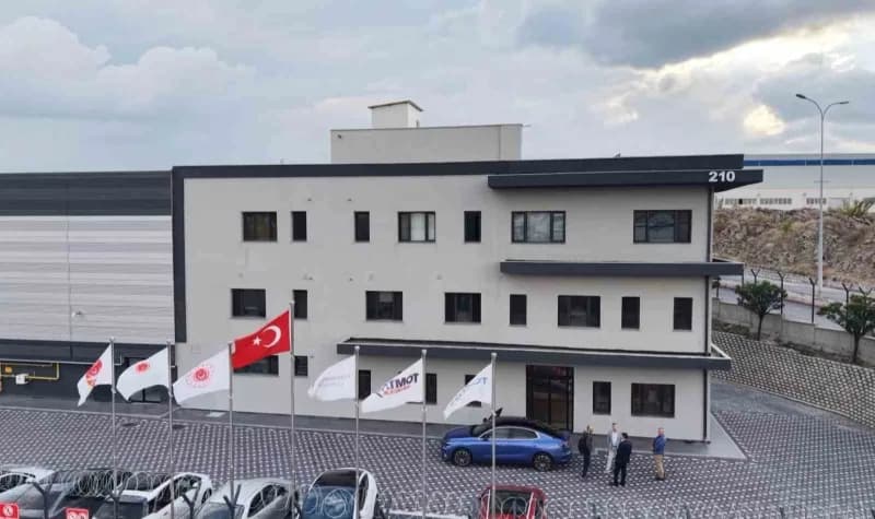 HÜRJET'in montajı, Kayseri'deki TOMTAŞ tesislerinde başladı.
