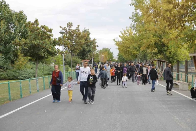 Kayseri Büyükşehir Belediyesi’nin 4 Ekim Dünya Hayvanları Koruma Günü dolayısıyla Anadolu Harikalar Diyarı Hayvanat Bahç