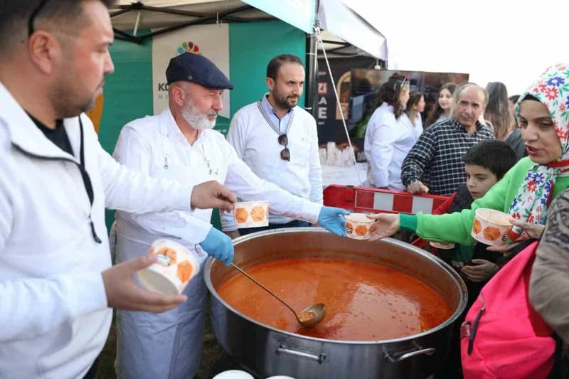 Kayseri'de 4. Gastronomi Günleri kapsamında yöresel lezzetlerin tanıtımı yapılıyor