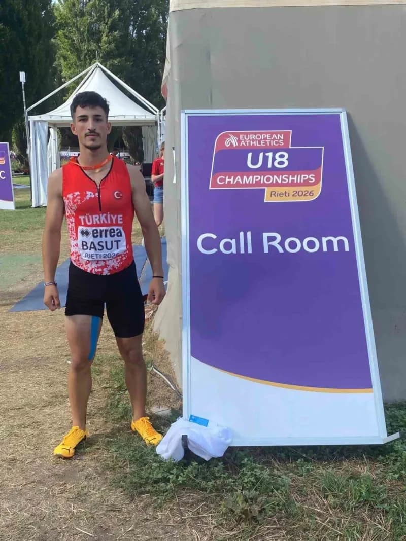 Kayseri Neva Atletizm Spor Kulübü’nün Milli Atleti Emre Basut; italya’da elde ettiği 52.34’lük derecesiyle Senegal’in Da