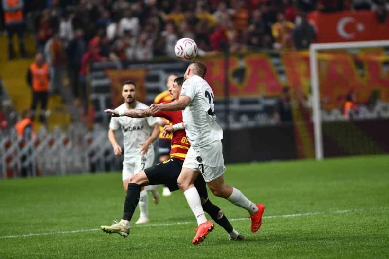 Trendyol 1. Lig’in 9. Haftasında Kayserispor, evinde karşılaştığı Manisa FK’yı 3-2 mağlup etti.