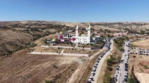 Kırıkkale İslami Değerler Külliyesi’nde Hasan Doğan Konferans Salonu ve Osman Doğan Fuaye Alanı açılış töreni