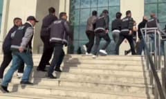 Kırıkkale'de pavyon rüşvet soruşturması kapsamında gözaltına alınan şüphelilerin ev ve iş yerlerinde yapılan polis arama