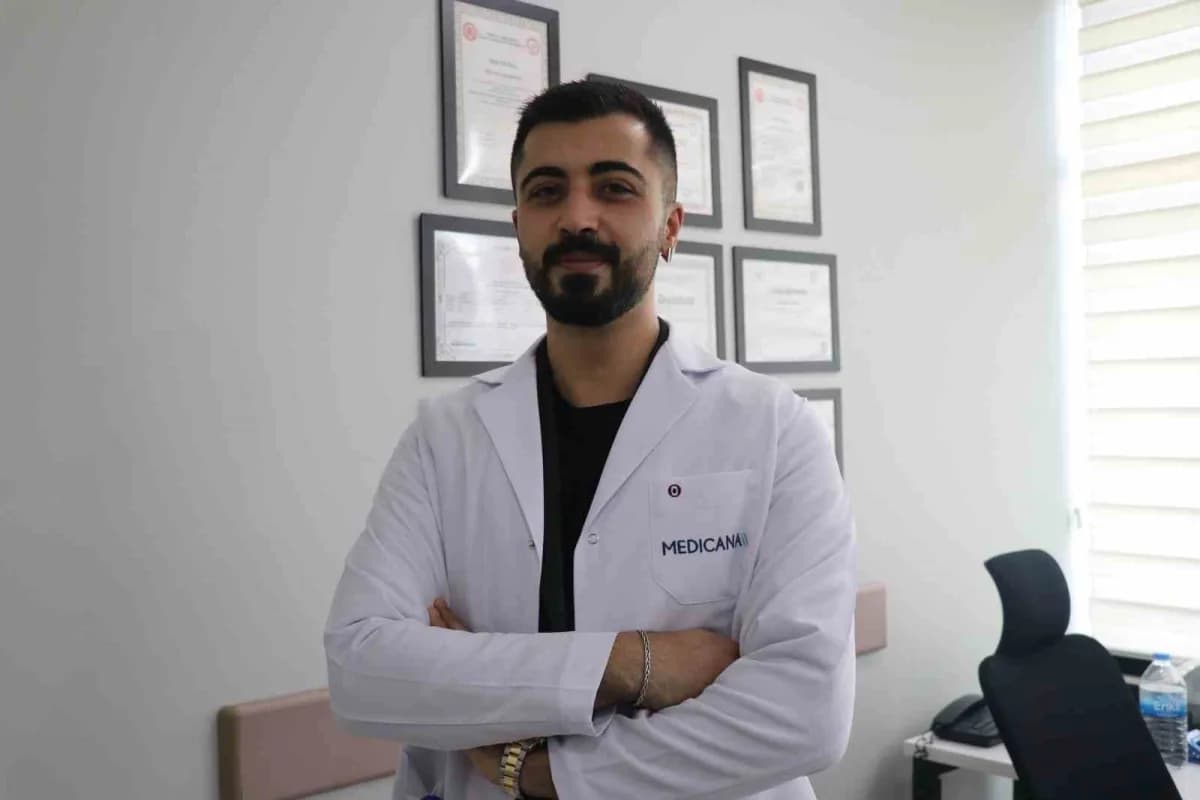 Sivas'ta kış aylarında psikolog Burak Koçkanat mevsimsel depresyon ve etkileri hakkında açıklama yapıyor