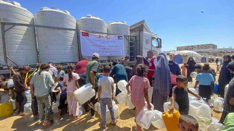 Türk Kızılay, 7 Ekim 2023’ten bu yana Gazze’de yürüttüğü insani yardım operasyonlarını üçüncü yılında da kesintisiz sürd