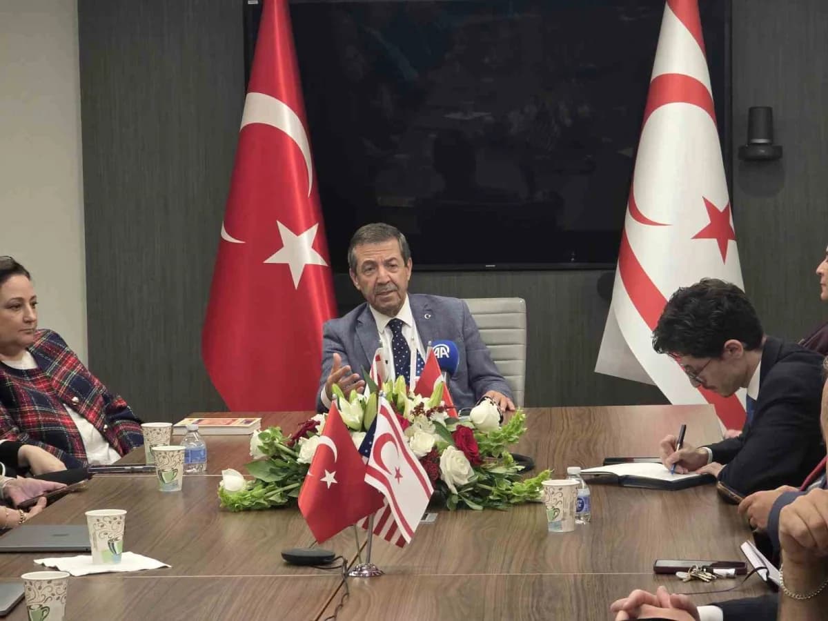 KKTC Dışişleri Bakanı Ertuğruloğlu: "Rumlarla yeni bir ortaklık kurma diye bir seçenek yok"