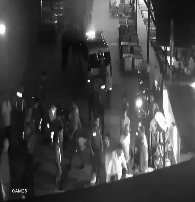 İzmit ilçesinde kafede çıkan ve iki kardeşin ölümüyle sonuçlanan silahlı kavgaya ilişkin detaylı görüntüler dava dosyası