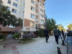 Kocaeli İzmit'te eski eşinin silahlı saldırısına uğrayan kadın hayatını kaybetti