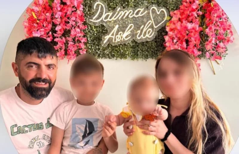 Çetin Kaya ve ailesi (Arşiv)