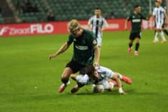 Ziraat Türkiye Kupası maçında Kocaelispor ve Mazıdağı Fosfatspor oyuncuları mücadele ediyor