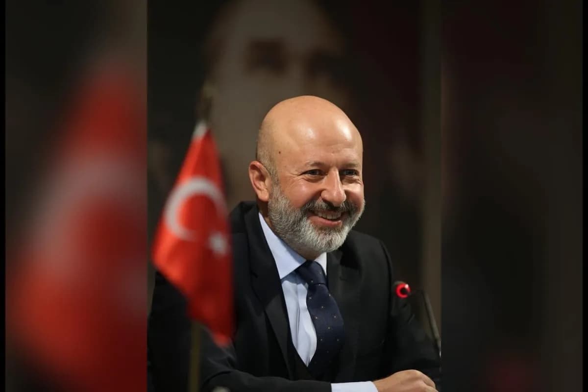 Kocasinan Belediyesi, ‘kocaburger’ etkinliğiyle yeni eğitim öğretim döneminin ilk gençlik buluşmasını Behice Yazgan Kız