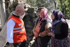 Kocasinan Belediyesi ekipleri kırsal mahallelerde mezarlık yenileme ve bakım çalışmalarını sürdürüyor