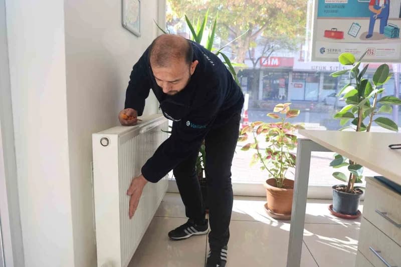 Konya'da kış mevsimine yaklaşırken, kullanılmaya başlayan kombilerin bakımının zamanında yapılmasıyl