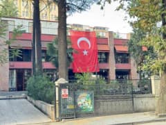 Bilecik Cumhuriyet Caddesi'nde bulunan Konak Kafe binasının dış cephesi