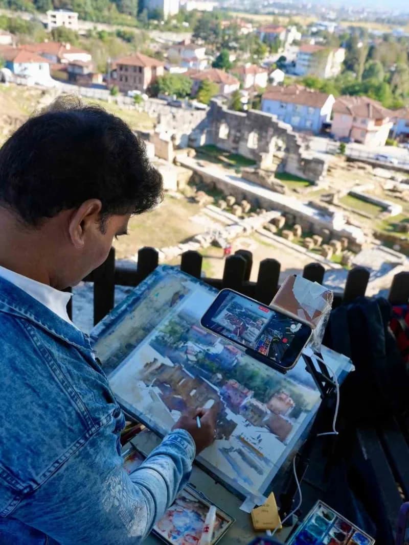 Akçakoca ilçesinde 2. Uluslararası Suluboya Festivali kapsamında Düzce’ye gelen 16 ülkeden 81 Suluboya sanatçısı, Konura