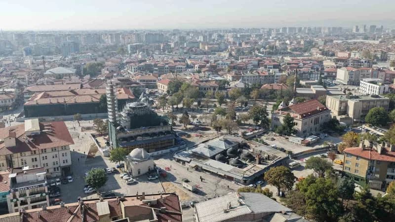 Konya Büyükşehir Belediye Başkanı Uğur İbrahim Altay, basın mensuplarıyla birlikte Büyükşehir Beledi