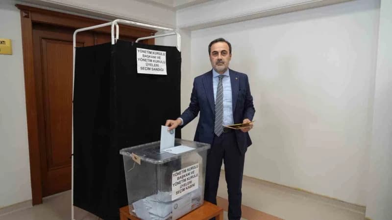 Konya Ticaret Odası yönetim kurulu toplantısı ve Başkan Selçuk Öztürk