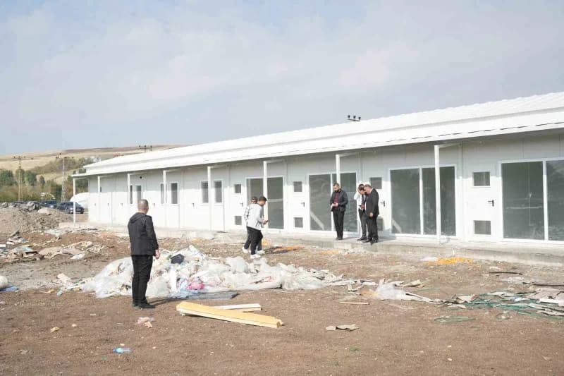 Muş’un Korkut ilçesinde, 2025-2026 yıllarında yaklaşık 950 milyon liralık yatırım gerçekleştirildi.