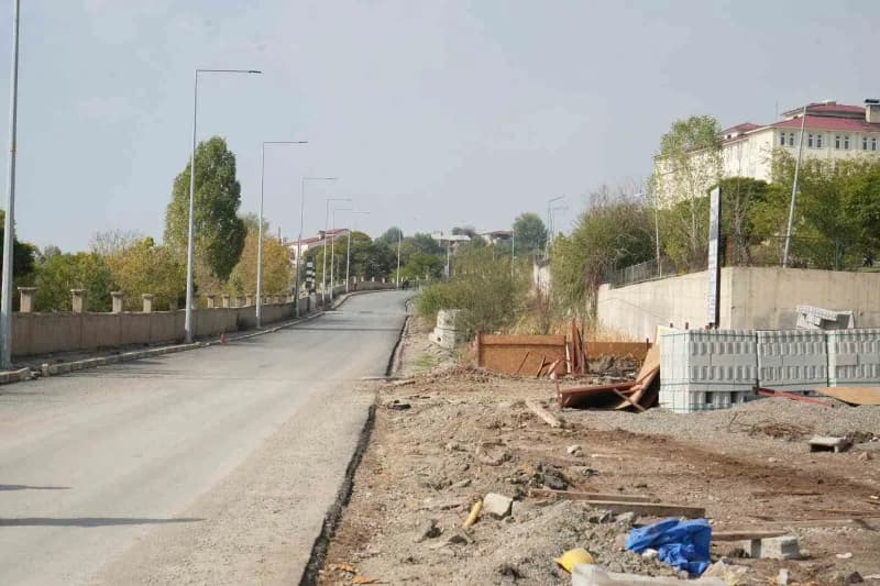 Muş’un Korkut ilçesinde, 2025-2026 yıllarında yaklaşık 950 milyon liralık yatırım gerçekleştirildi.