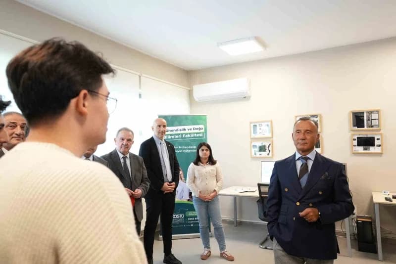 Kocaeli Sağlık ve Teknoloji Üniversitesi (KOSTÜ) ile Casper Bilgisayar Sistemleri a.ş. İş birliğinde kurulan Donanım Tes