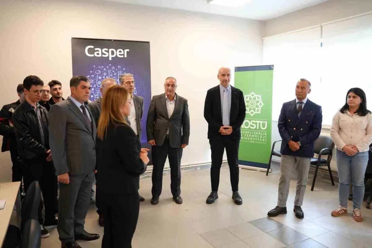 Kocaeli Sağlık ve Teknoloji Üniversitesi (KOSTÜ) ile Casper Bilgisayar Sistemleri a.ş. İş birliğinde kurulan Donanım Tes