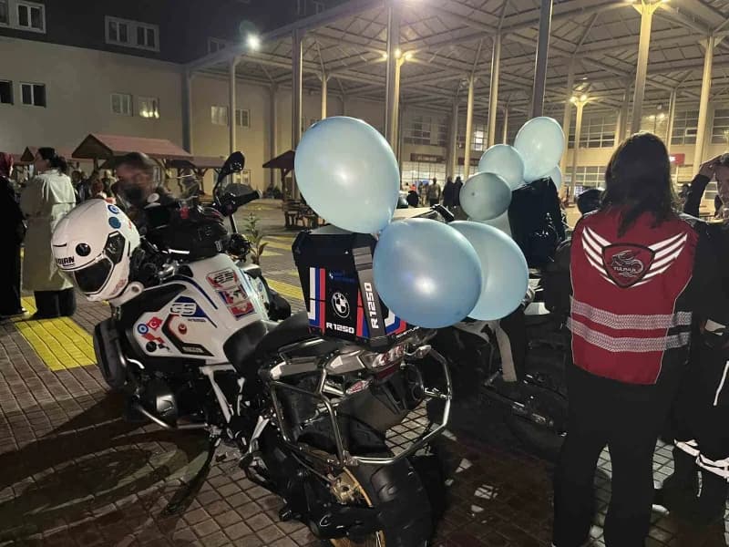 İstanbul'da motosiklet grupları, DMD kas hastalığıyla mücadele eden Ali Yiğit Yeşilbaş'a destek ve m