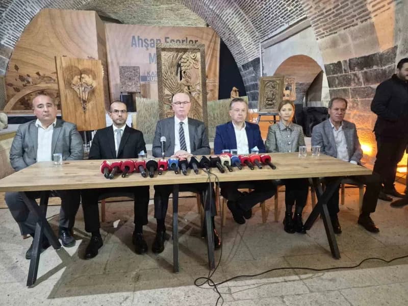 Odunpazarı Belediye Başkanı Kazım Kurt, Vakıflar Genel Müdürlüğü tarafından Kurşunlu Külliyesi için