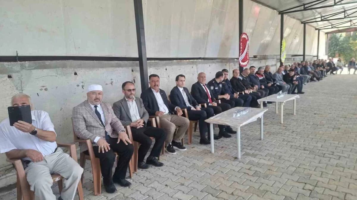 Hisarcık Kurtdere köyünde çok amaçlı salon törenle hizmete açıldı